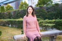「普通の主婦」が50歳でセクシー女優になったワケ。夫婦仲はいいけれど…「原因の1つだった」夫との関係性とは