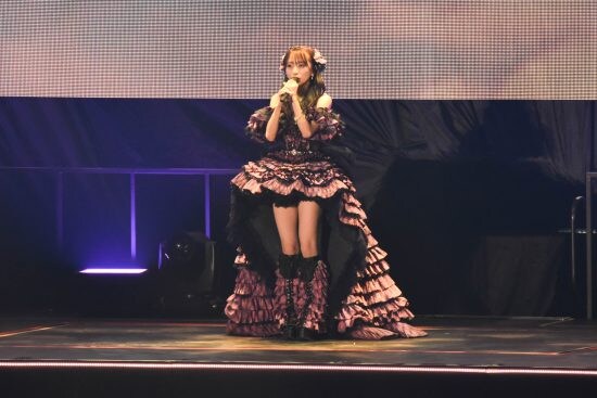 向井地美音卒コン