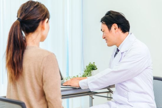 国民皆保険はこうして生まれた　GHQの思惑と日本医療の転換点