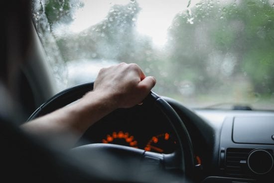 あおり運転イメージ