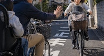 暴走自転車の女性を怒鳴ったら“ボスママ”だった…無視・嫌がらせの末に起きた「まさかの逆転劇」