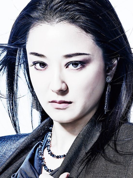 中越典子さん