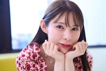「堕ちた」と言われても後悔はない。元アイドルのセクシー女優が、病気で働けない両親の生活費を“全額稼ぐ”切実な理由