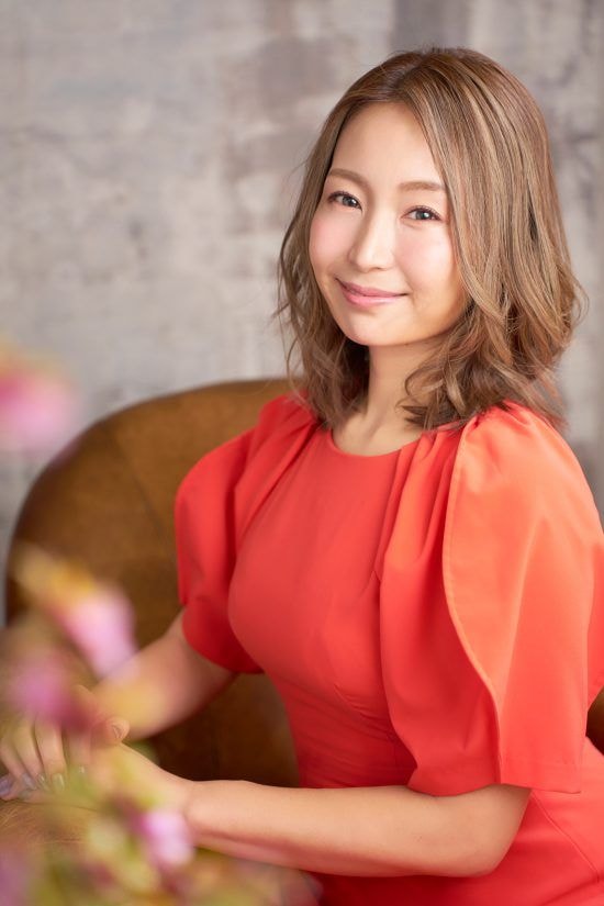 山本早織