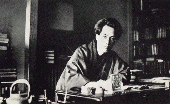 「朝鮮人が放火したせい」“関東大震災のデマ”に騙されていた小説家とは。文学賞にもなった偉人の“意外な一面”