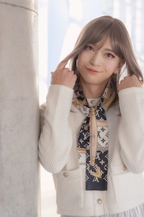 美女の正体は“大手企業で働く50代後半の男性”。「一般の人を不愉快にさせたくない」スタジオなどでのみ女装を楽しむ