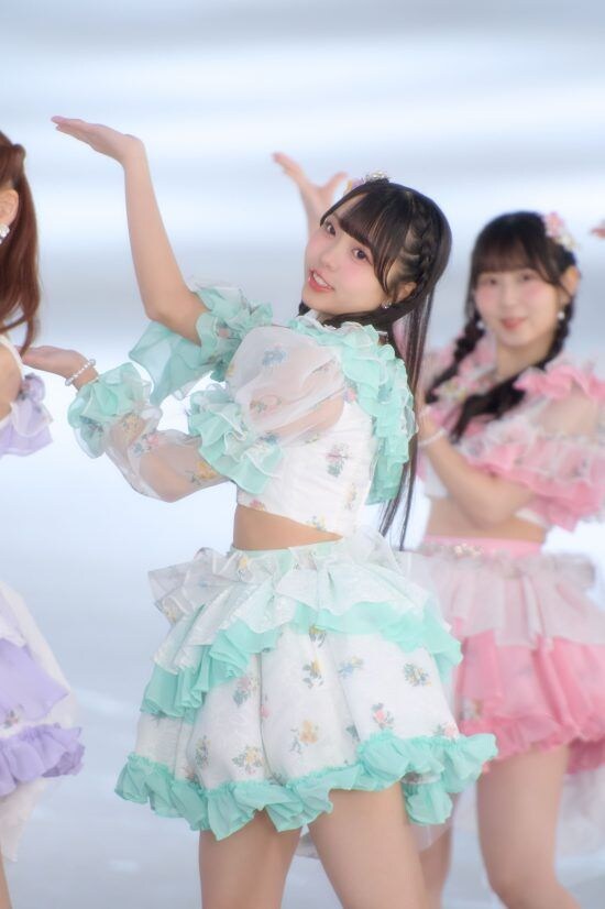 【MV密着】SKE48『サンダルだぜ』、夏曲でまさかの極寒ロケ!? 現場で見た笑顔の理由(わけ)