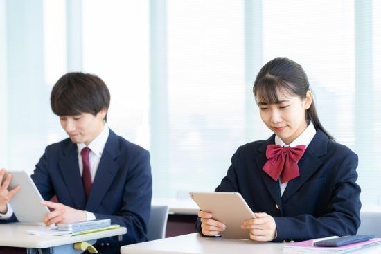 「悲しいの類義語は?」→「ぴえん」現役高校生の“語彙力不足”に国語講師が危機感を抱くワケ。「自分が何を考えてるかわからない」