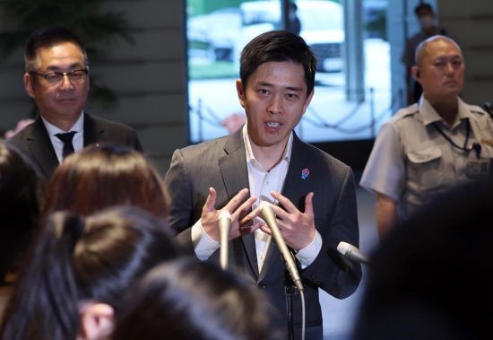 自民・維新が「副首都法案」提出。党内基盤が弱い高市首相と吉村代表が結んだ“奇妙な蜜月”<ジャーナリスト・岩田明子>