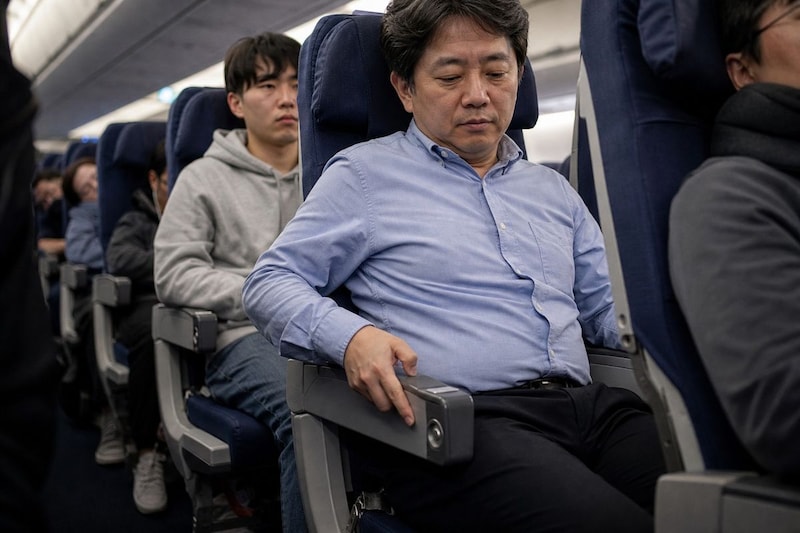 機内トラブル