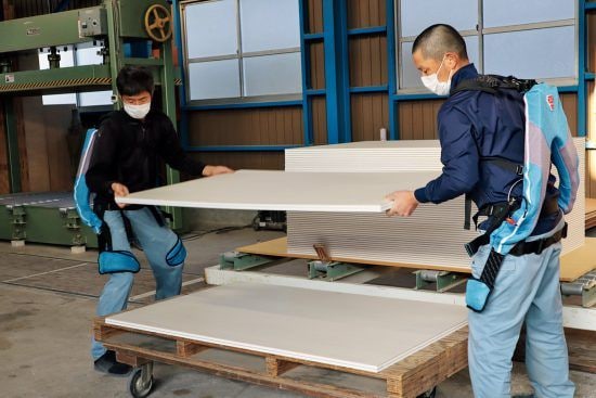 中年からでも稼げる［ガテン系職］案内