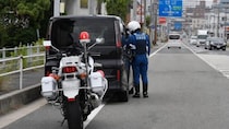 “あおり運転”してきた車を「白バイの待ち伏せポイント」に誘導、警察に捕まえてもらうまでの一部始終／「あの道、よく白バイいるよね」ドライバーの体感は本当なのか、警察庁の通達を調べてみた