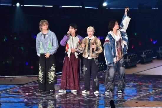 Aぇ! group、4人体制初ツアー「Runway」で見せた“新たな決意”とは？