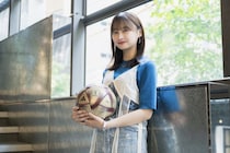 影山優佳が明かす葛藤の日々。期待される自分と等身大の自分、不器用な素顔をさらけ出した理由