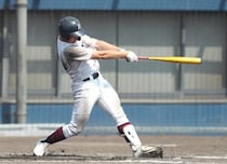 DH制導入で打線強化のはずが総得点20％減。高校野球が「エースで4番」の物語を捨て始めたワケ