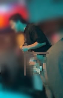 全裸の人間椅子、即日届く違法薬物…六本木のVIPルームで富裕層が興じる「女体ピラミッド以上の過激な宴」