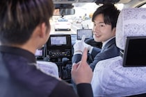 怪しい客でも「乗車拒否は簡単にはできない」タクシー運転手の苦悩。密室で豹変する酔客や乗り逃げ対策の“正解”は