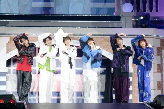 「熱狂」から「癒やし」へ。M!LKらEBiDANが大旋風を起こす納得の理由…令和に求められる“身近な推し”