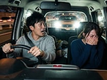 ドライブデート中に“あおり運転”されパニック状態…絶望寸前で現れた救世主に助けられるまで。「彼女も泣いていました」
