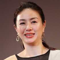 2026年で「50歳」のお美しい女性芸能人ランキング