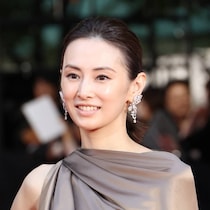 横顔が美しすぎる美人女優TOP10