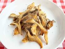【舞茸ソテー】たった７分！にんにくと生姜の感動レシピ「ご飯やお酒にピッタリ」