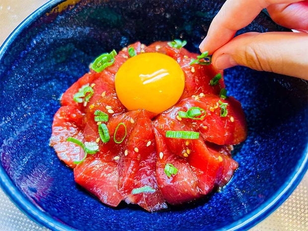 【メンズレシピ】焼肉のタレでマグロの漬け丼