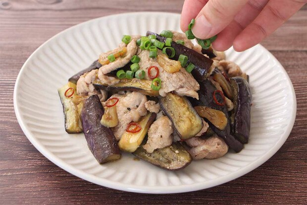 【メンズレシピ】なすと豚肉のぺペロン炒め
