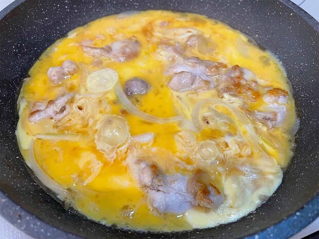 【メンズレシピ】めんつゆ(2倍濃縮)親子丼