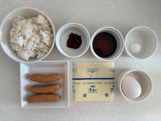 【メンズレシピ】とろたまソーセージ丼