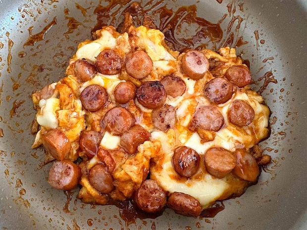 【メンズレシピ】とろたまソーセージ丼