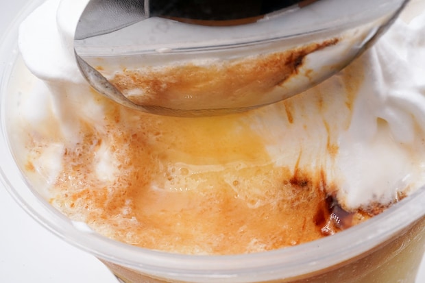 マクドナルド「ポムポムプリンのクリーミープリンフラッペ」