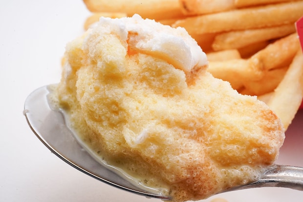 マクドナルド「ポムポムプリンのクリーミープリンフラッペ」