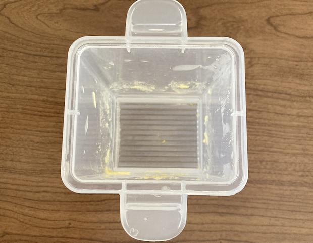 ダイソー「レンジで簡単だし巻きたまご」