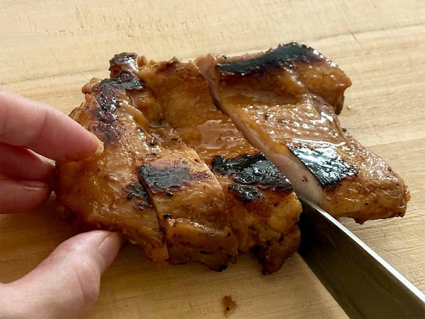 笠原将弘さん「ゆで鶏のみそ漬け焼き」