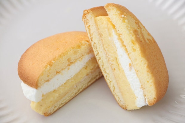 ローソン「Uchi Café×八天堂　ふわふわカスタードサンド」