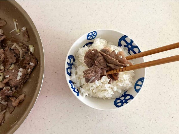 【メンズレシピ】ねぎ塩レモン牛丼