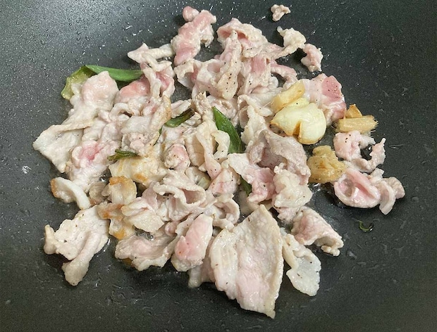 栗原はるみさん「豚肉と小松菜のあんかけ焼きそば」