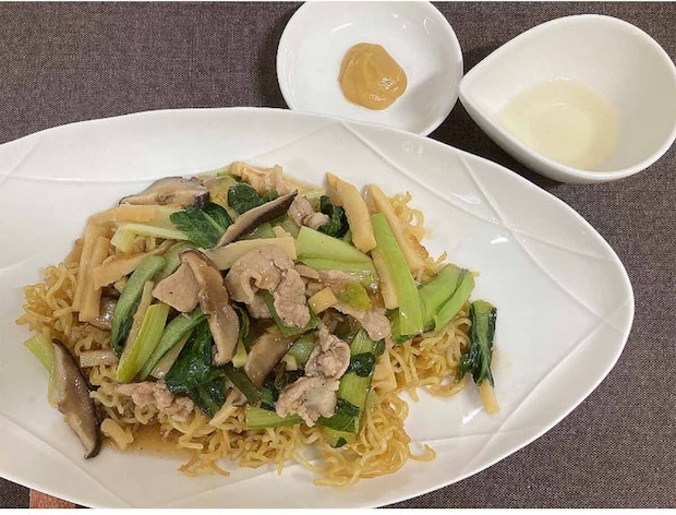 栗原はるみさん「豚肉と小松菜のあんかけ焼きそば」
