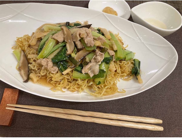 栗原はるみさん「豚肉と小松菜のあんかけ焼きそば」