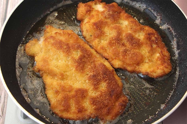 タサン志麻さん「鶏胸肉のミラノ風カツレツ」