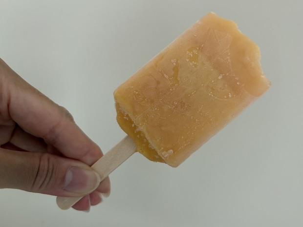 ファミリーマート「とろける食感ぎゅっとメロン」