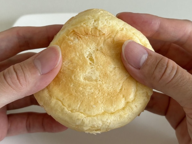 八天堂「冷やして食べるとろけるミルクくりーむパン」