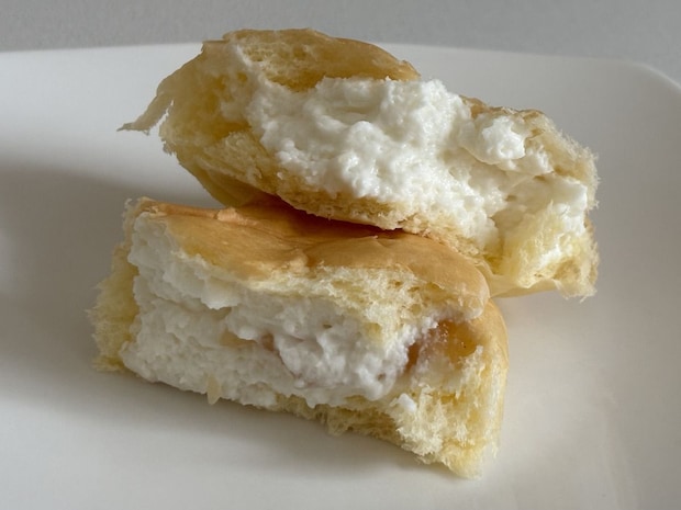 八天堂「冷やして食べるとろけるミルクくりーむパン」