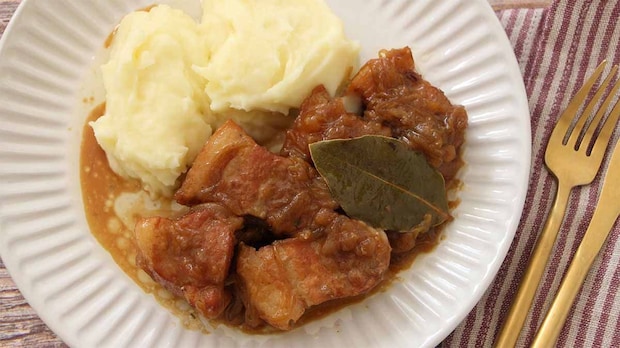 タサン志麻さん「豚肉のビール煮」