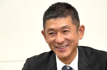 笑い飯・哲夫「ネットニュース、僕のことしか書いていないから」　M-1審査員で出演