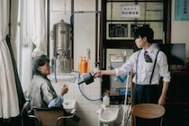 「俺たちバッドバーバーズ」1月9日第1話【あらすじ】月白（草川拓弥）の恐ろしい正体に怖気づく日暮（中島歩）が出会う「謎の人物」