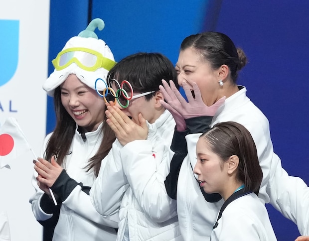 「心の中では金メダル」フィギュア団体銀！”チームJAPAN”の絆を世界が称賛　ミラノ・コルティナ五輪