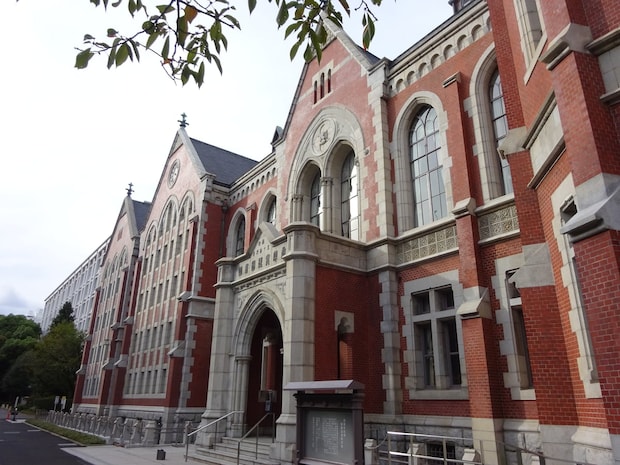 「ごめんねパパママ」明治大商学部入試、英語難化で受験生自暴自棄に…国語は「誤謬」めぐり痛恨のミス続出