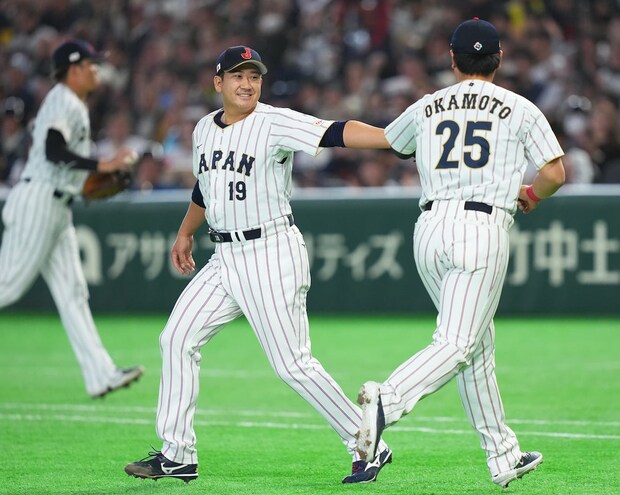 WBC侍ジャパン・菅野智之、後輩・岡本和真に逆イジリ　「求められているのは守備じゃない」と愛のゲキ！ファン「大勢にも喝を」